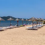 Paese Serenu Aparthotel 3*