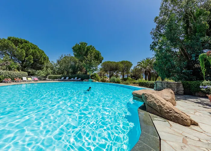 Paese Serenu Aparthotel 3*