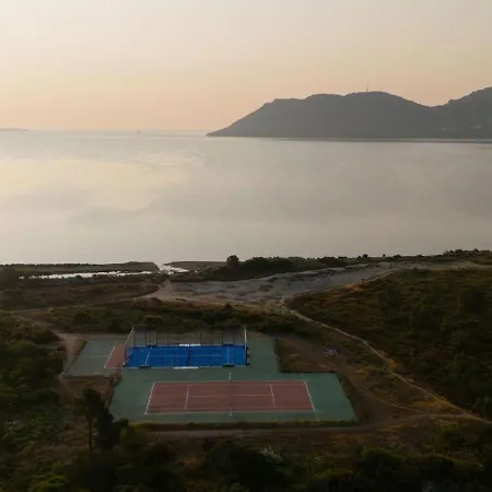 Paese Serenu Aparthotel