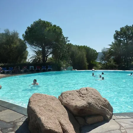 Aparthotel Paese Serenu 3*