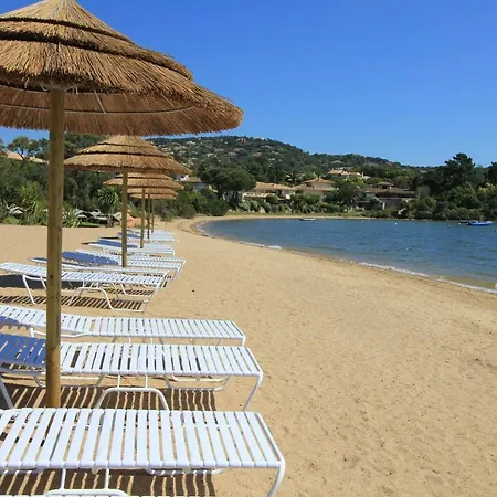 Paese Serenu Aparthotel 3*