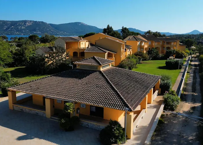 Aparthotel Résidence Paese Serenu 3*